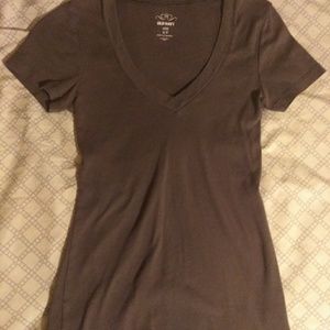 Grey v-neck T-shirt